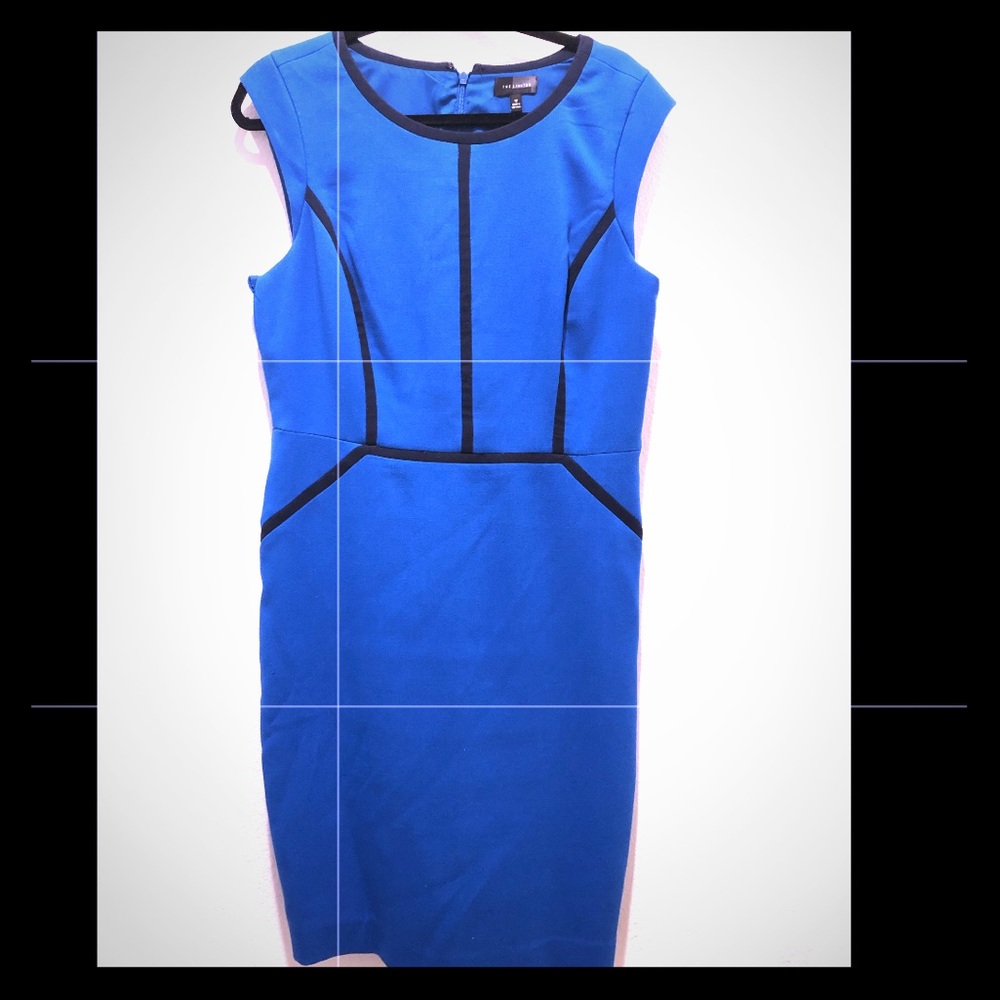 Women’s dress